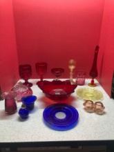 Beautiful colored glass lot, including an Amberina stretch face