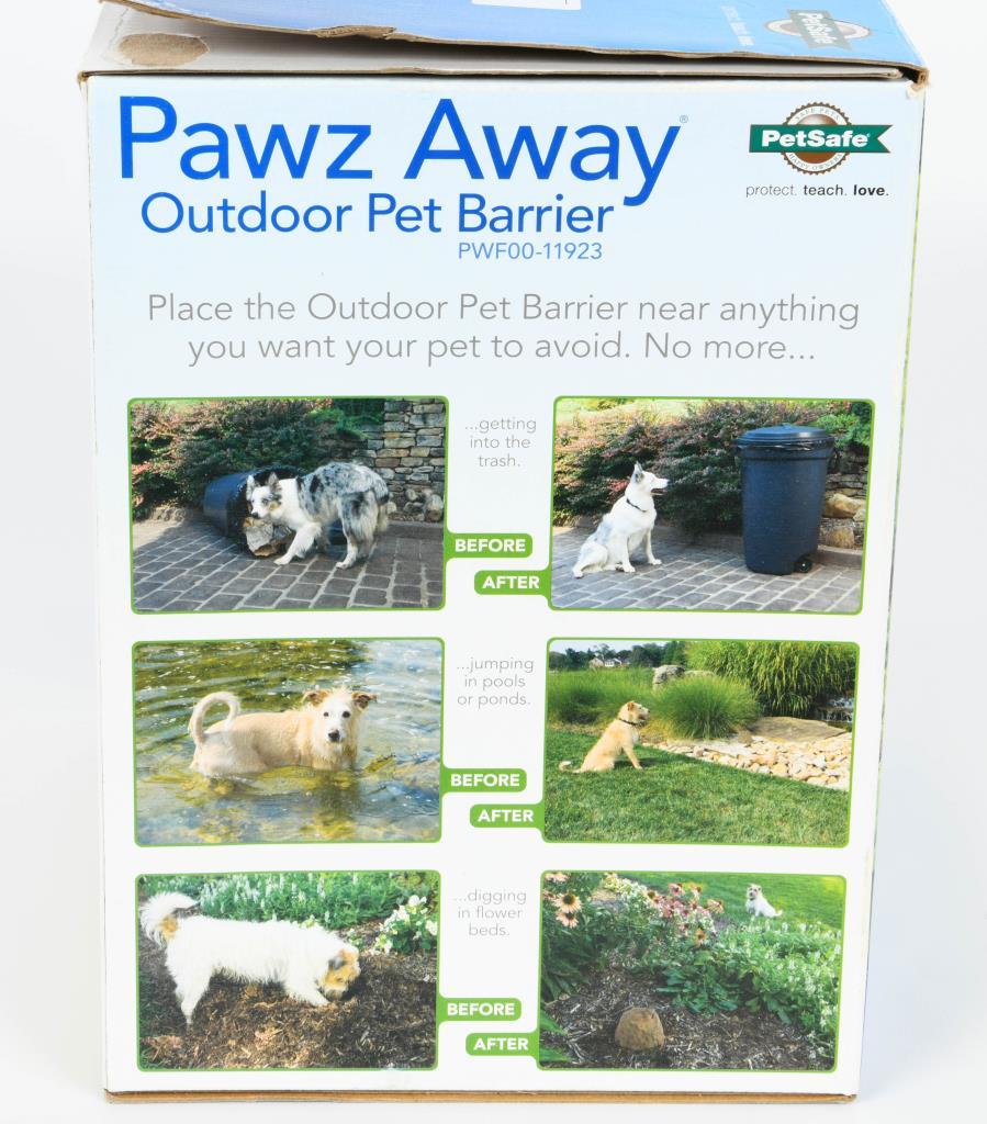 PAWZ AWAY Outdoor Pet Barrier "PetSafe"