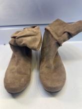 Ladies Carney Size 7 Boots