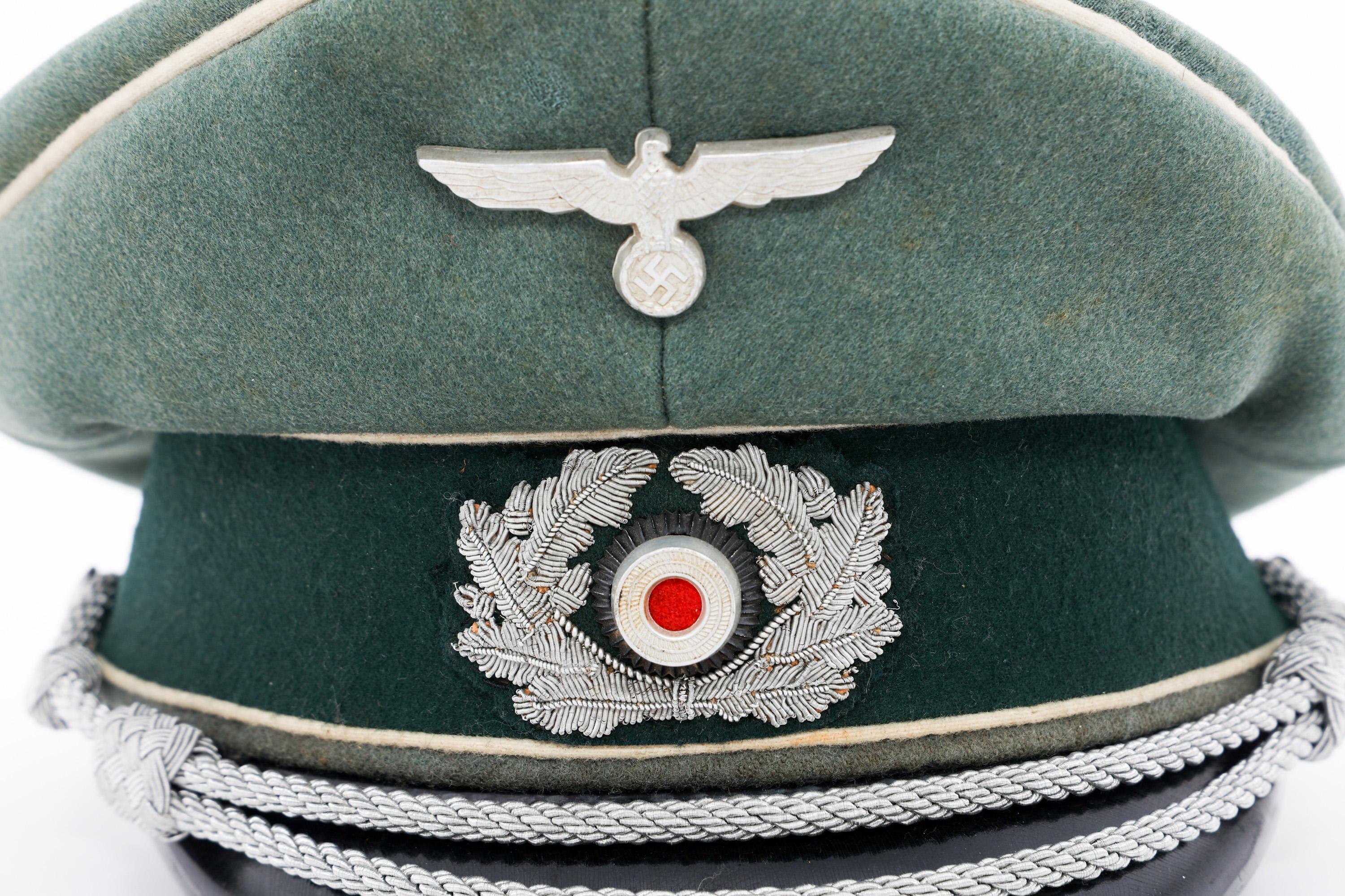 WWII GERMAN HEER INFANTRY OFFICER VISOR CAP