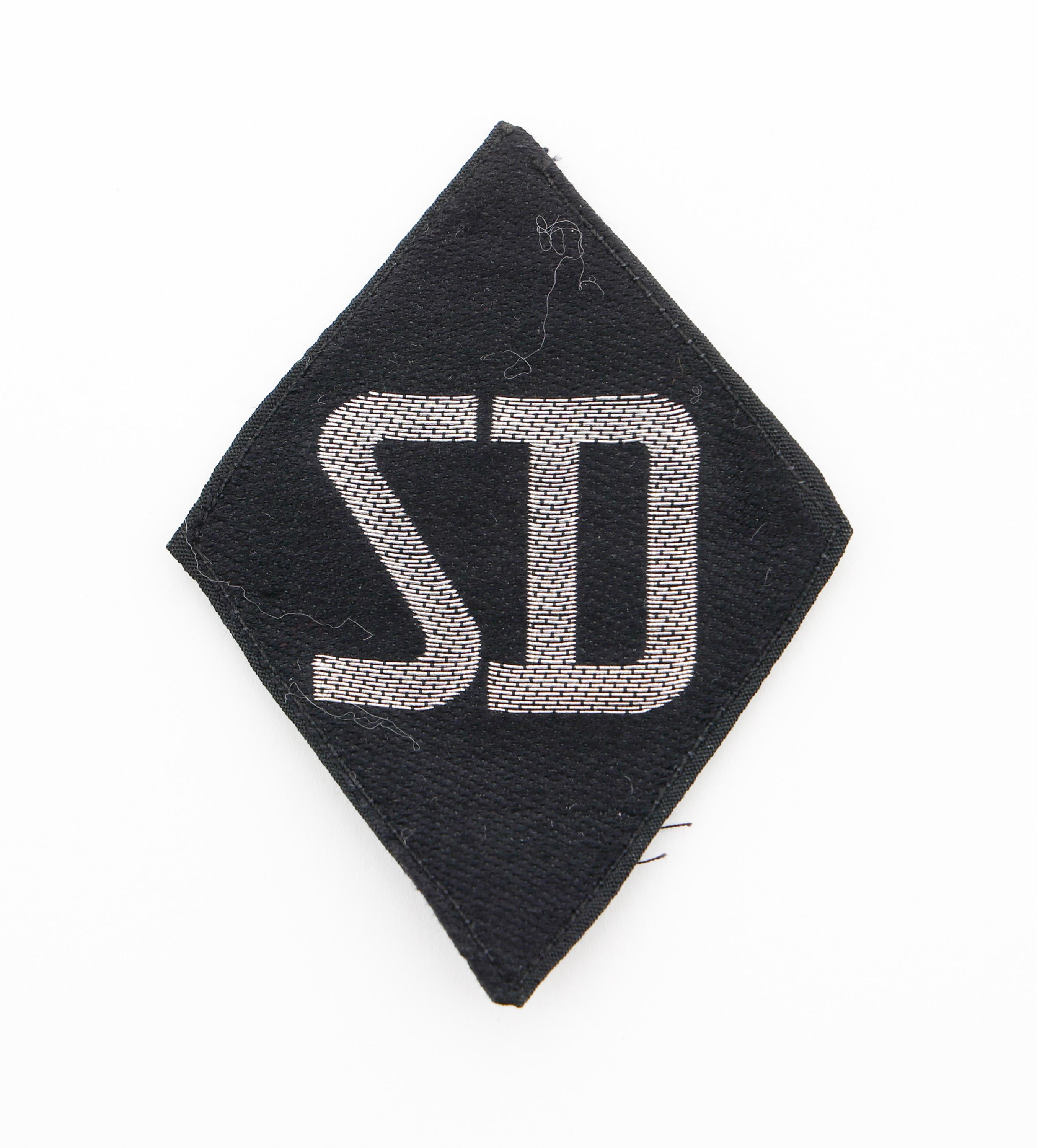 WWII GERMAN WAFFEN SS COLLAR TAB & SLEEVE DIAMONDS