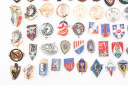 COLD WAR - CURRENT FRENCH INSIGNIA & CAP BADGES