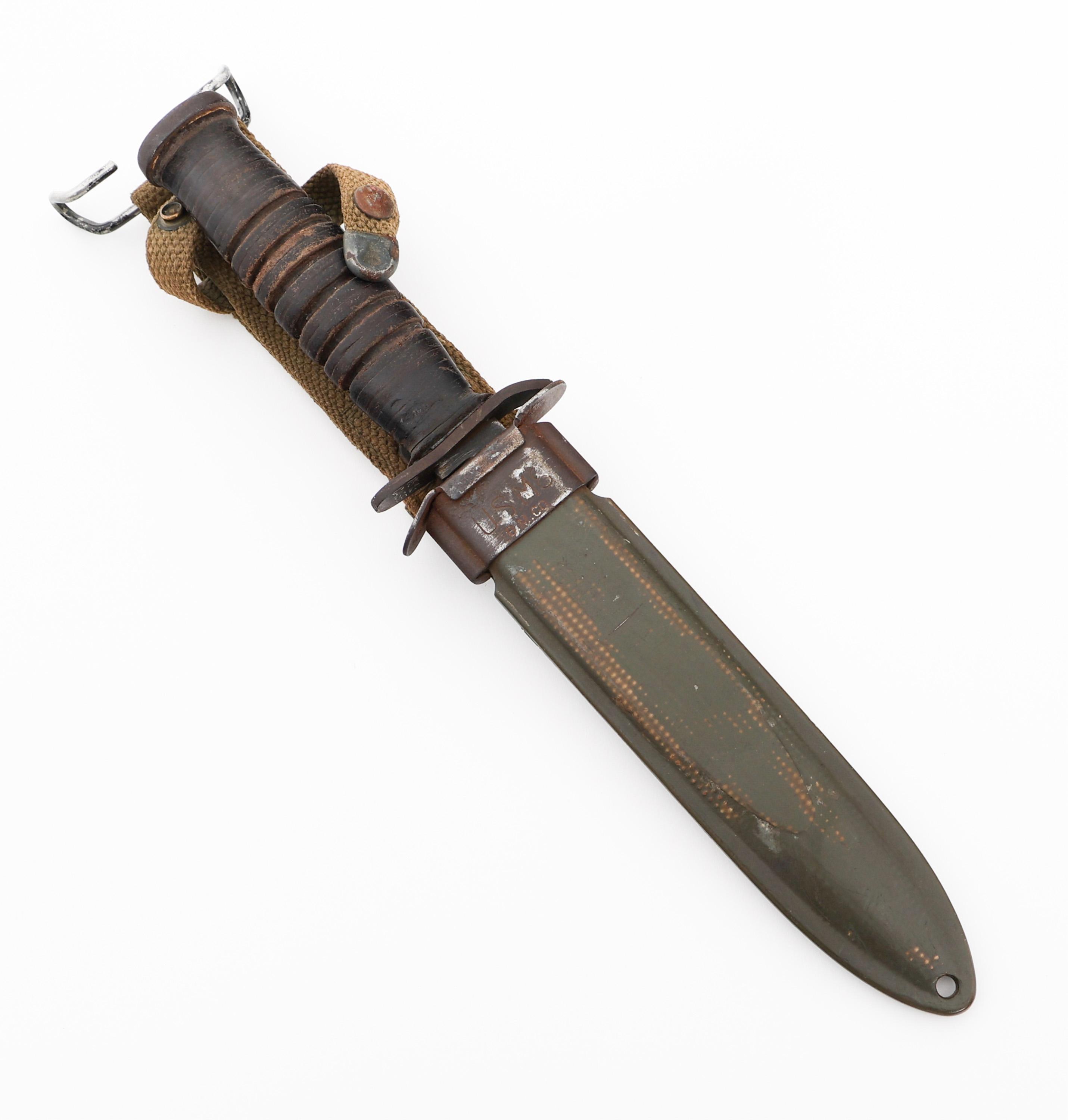 WWII US ARMY M3 FIGHTING KNIFE by CASE