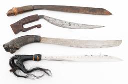 SOUTHEAST ASIAN GARAB, GOLOK & MANDAU KNIVES