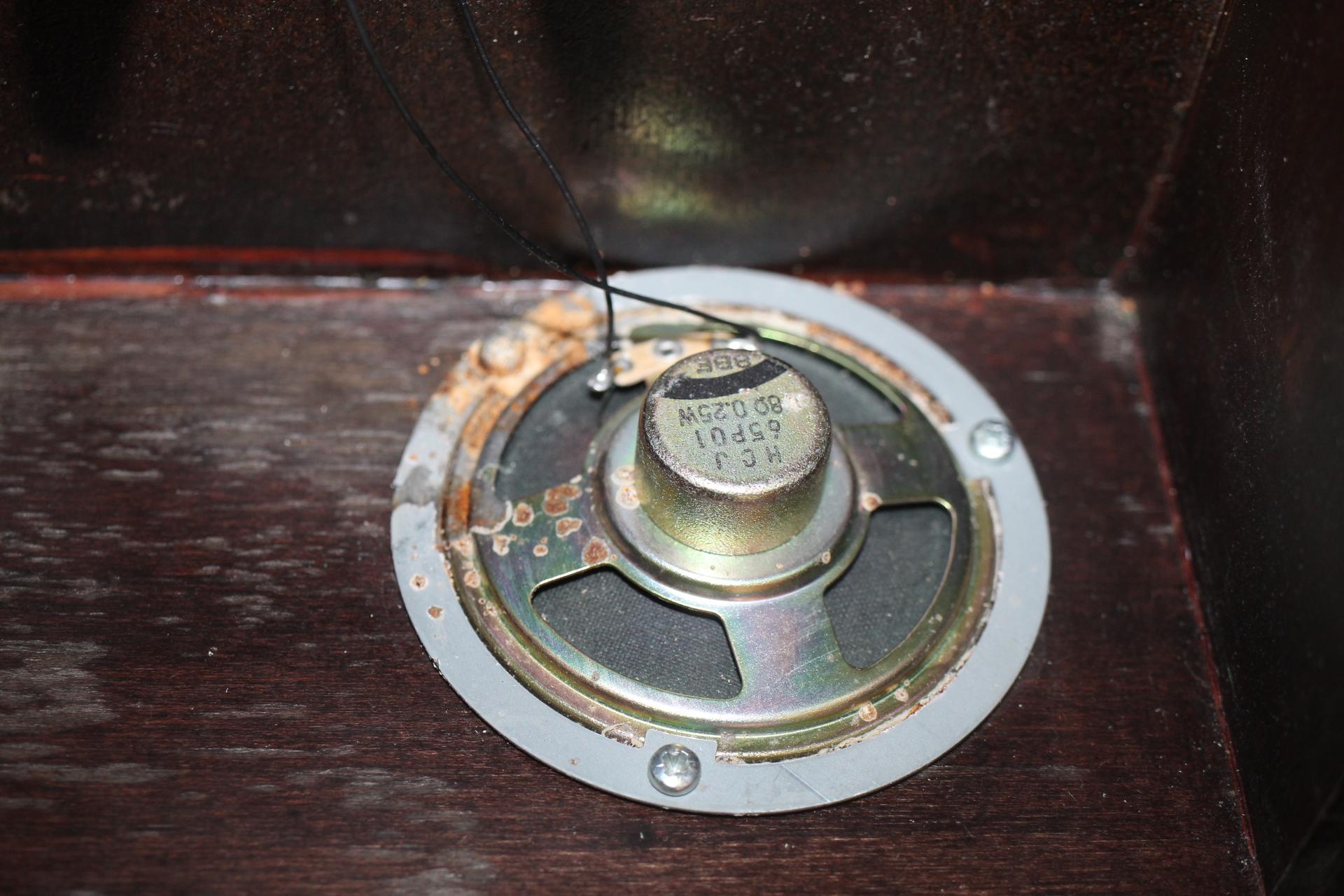 Hamilton Clock, Battery Operated, Wood, Glass, 15" x 11 1/2" x 6 1/2"