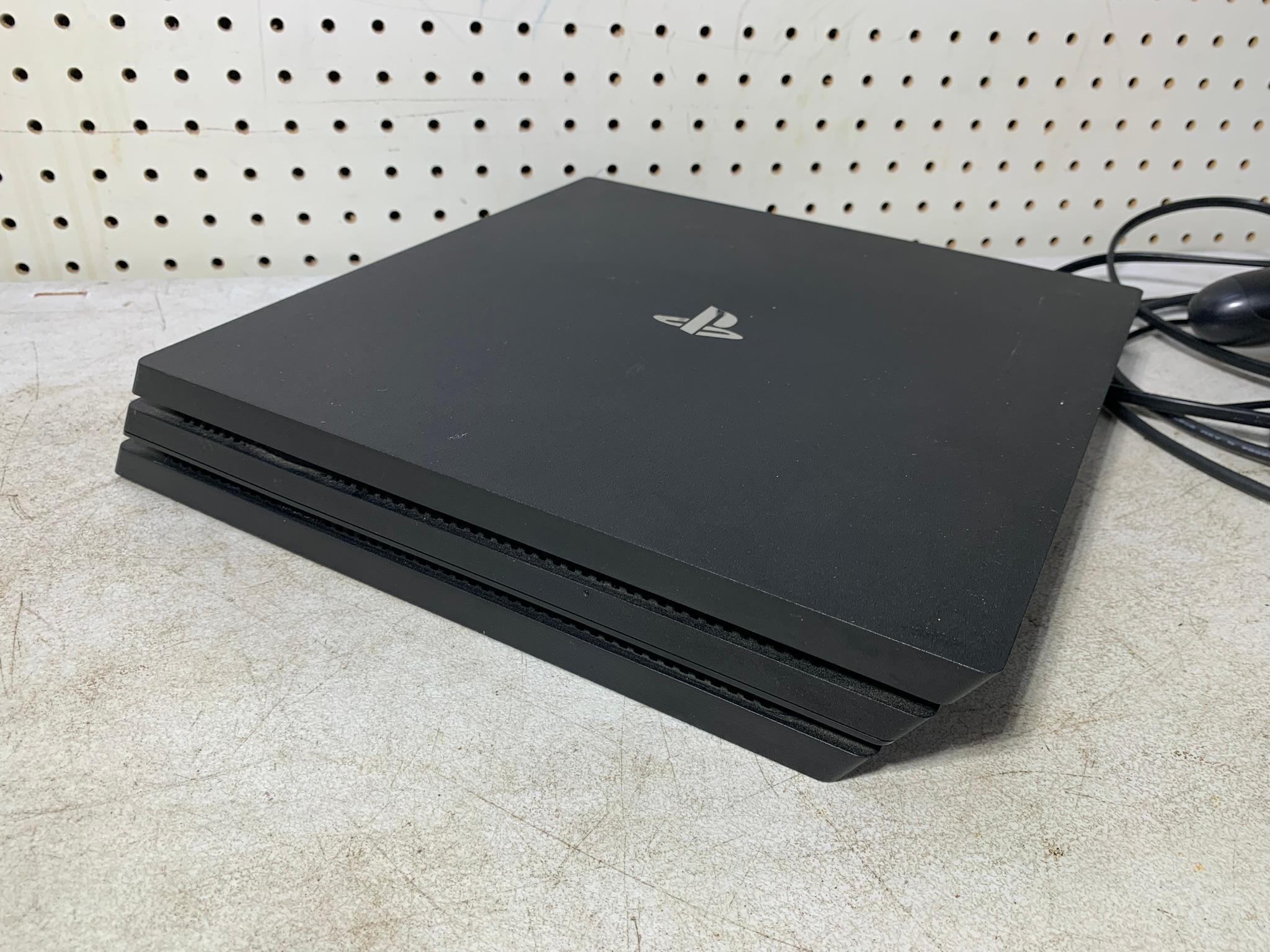 Sony PS4 Console with Controller and Cords