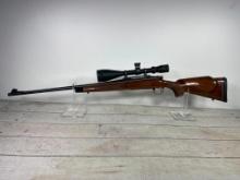 ** Fine Remington Model 700 Rifle With Scope 300 Win Mag Deluxe