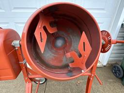 Central Machinery 3.5 CUFY cement mixer