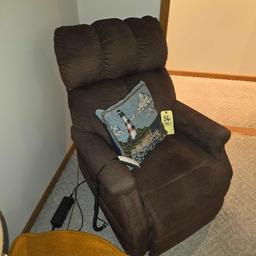 Pride Brown Cushioned Lift chair