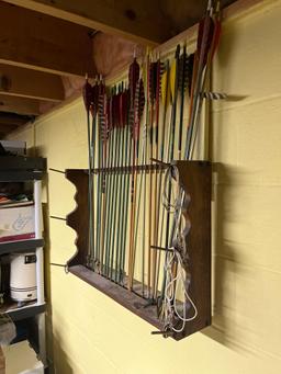 Bow Rack, Wooden and Alumn. Shaft Arrows, Finger Tab, Arm Guard, Feather Fletchings and Limb Sleeves