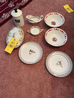 China Serving Dishes, Christmas Plates, Coffee Canister