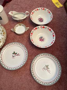 China Serving Dishes, Christmas Plates, Coffee Canister