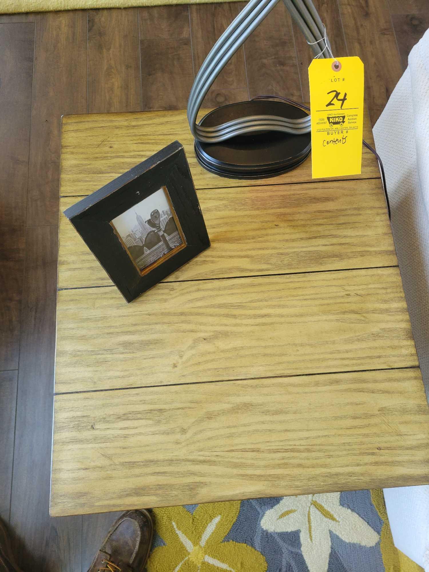 Stein World Beaumont end table and matching coffee table