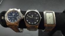 Lot of 7 Gents Fashion Wristwatches Armitron, Invicta, Bulova, Kenneth Cole and more