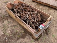 Pallet box of chain.