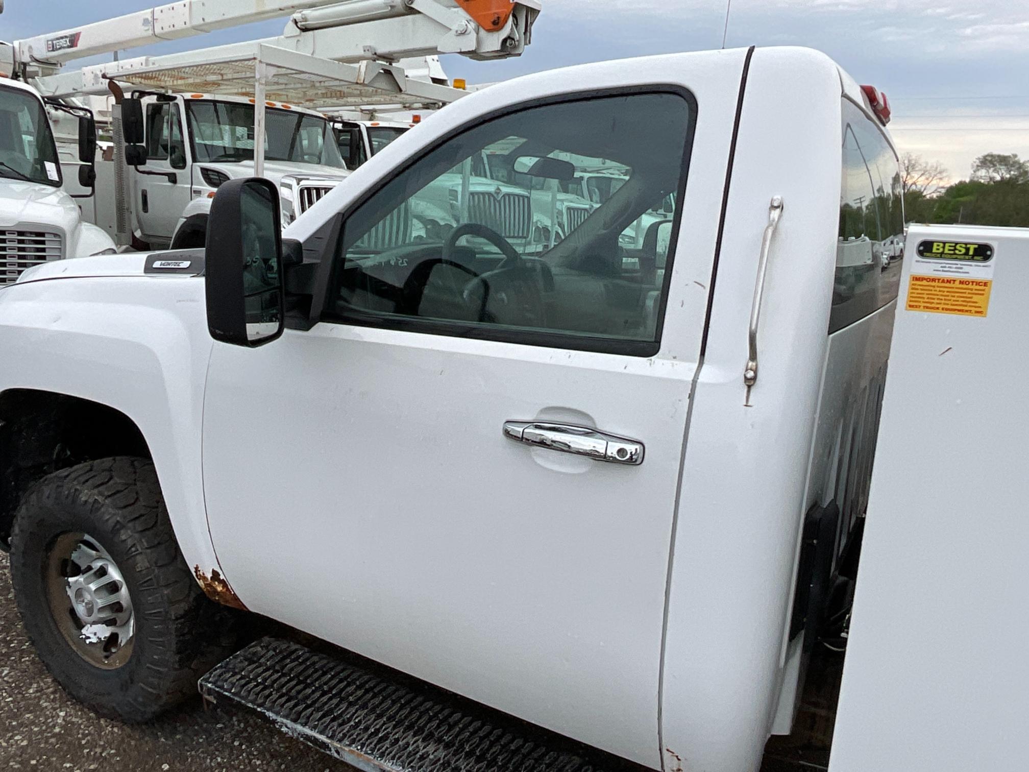 2008 Chevy 2500 Utility