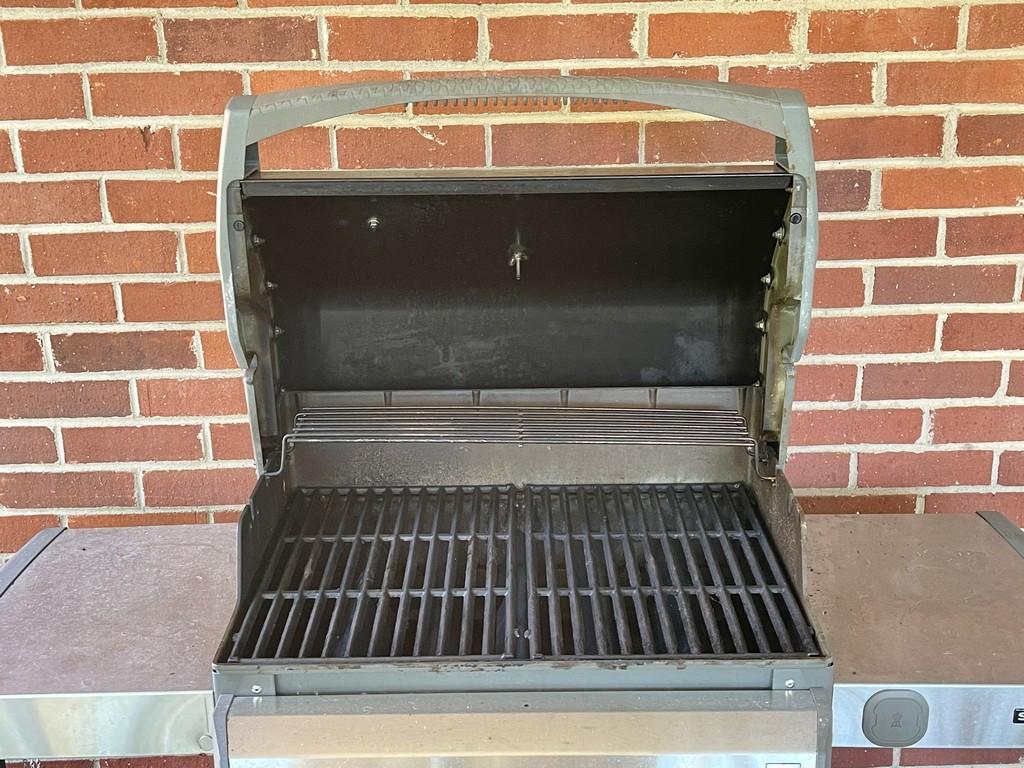 Used Weber Gas Grill With Cover