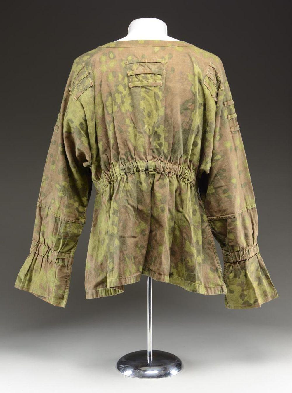 WWII STYLE GERMAN SS CAMOUFLAGE SMOCK.