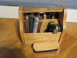 Cavalier Shoe-Cleaning Box