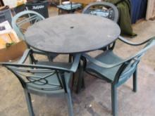 42" Round Tubular Steel Patio Table w/ (4) Grosfillex Chairs