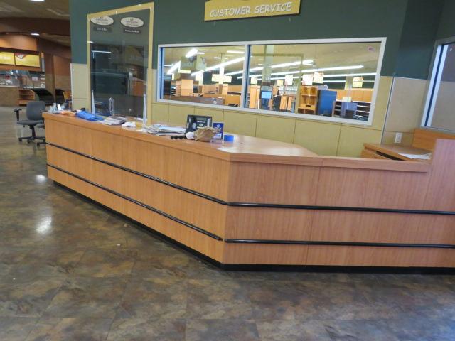 12FT CUSTOMER SERVICE COUNTER