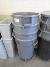 32-GALLON ROUND TRASH CANS