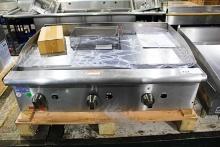 NEW CECILWARE PRO GCP36 36IN. GAS FLAT GRILL