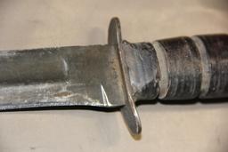 WWII Ka-Bar USMC Fight Knife in Leather Sheath