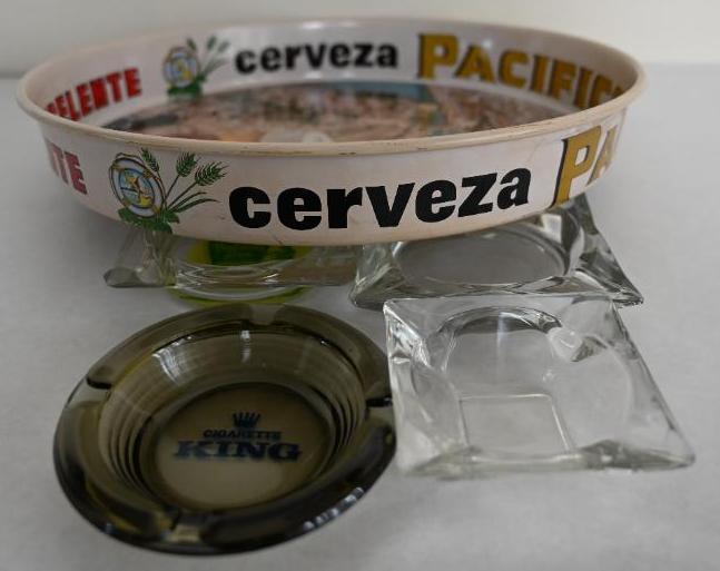 Pacifico Beer Tray with Four Ash Trays