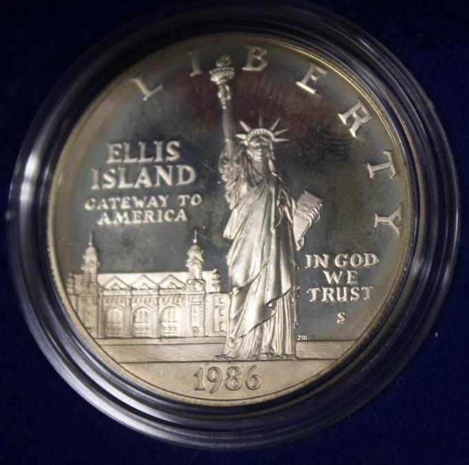 1986-S United States Liberty Coin Set in Velvet Case