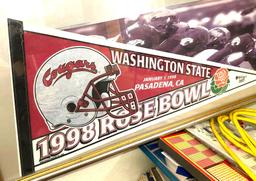 Framed 1998 Cougars Rose Bowl Pennant and photo