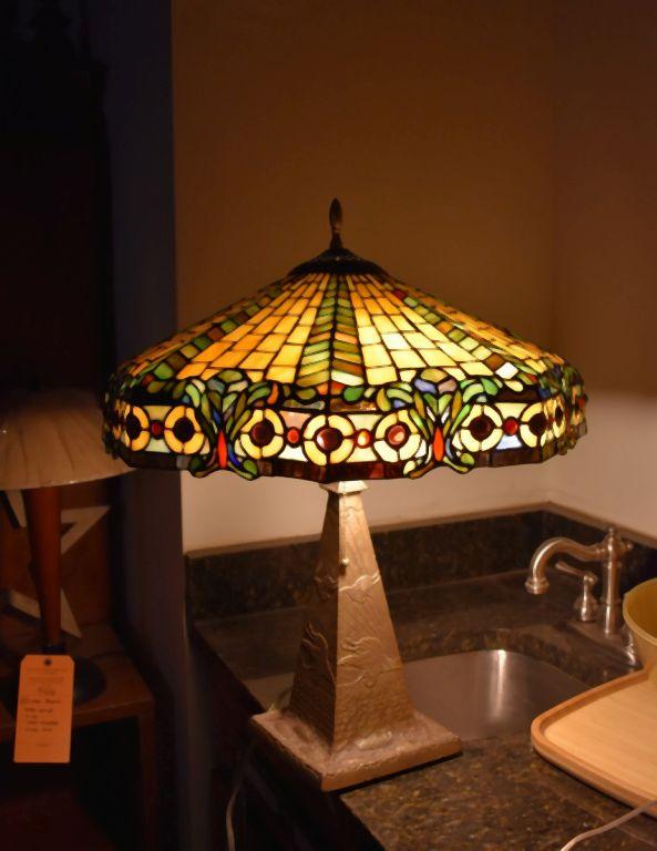 ANTIQUE TIFFANY STYLE LEADED GLASS LAMP AND SHADE
