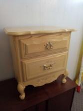 ONE OF TWO FRENCH PROVINCIAL VINTAGE CLAWFOOT STYLE BEDSIDE TABLES
