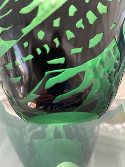 Green Lizard sculpted glass bowl by Santana Art Glass