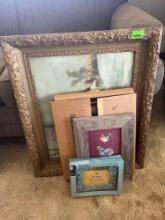 pictures/picture frames