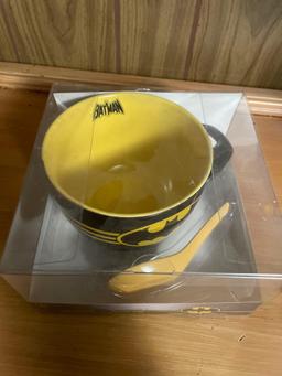 New Batman Ceramic Mug and Spoon Set
