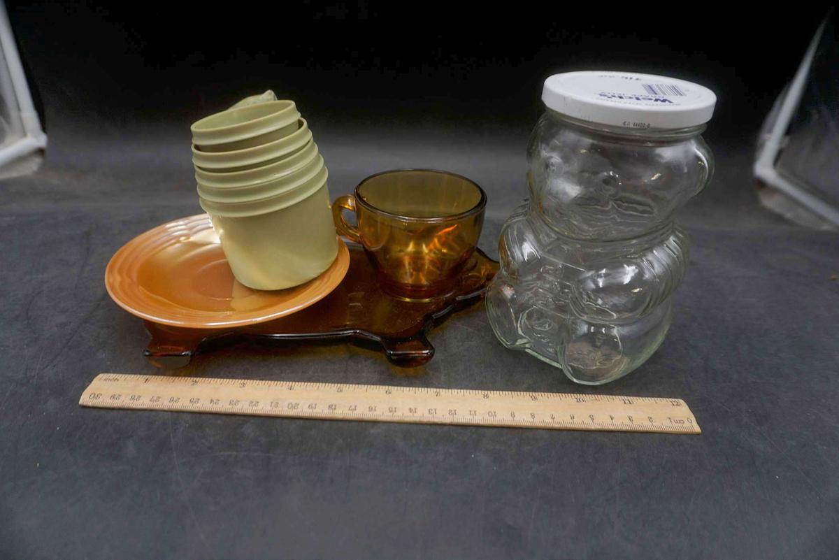 Glass Pig Serving Plate & Cup, Welch'S Bear Jar, Carnival Glass Plate & Measuring Cups