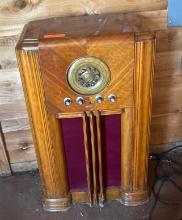 Knight Antique Radio - Did not get it to come on