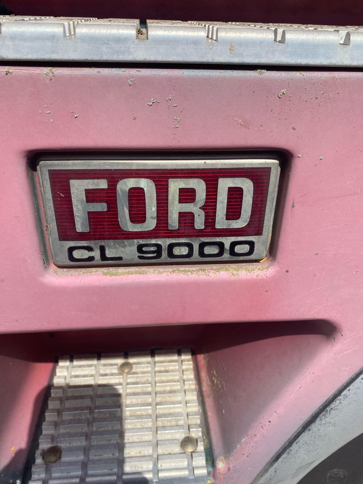 Ford CL9000 T/A Cab Over Parts Only Truck Tractor