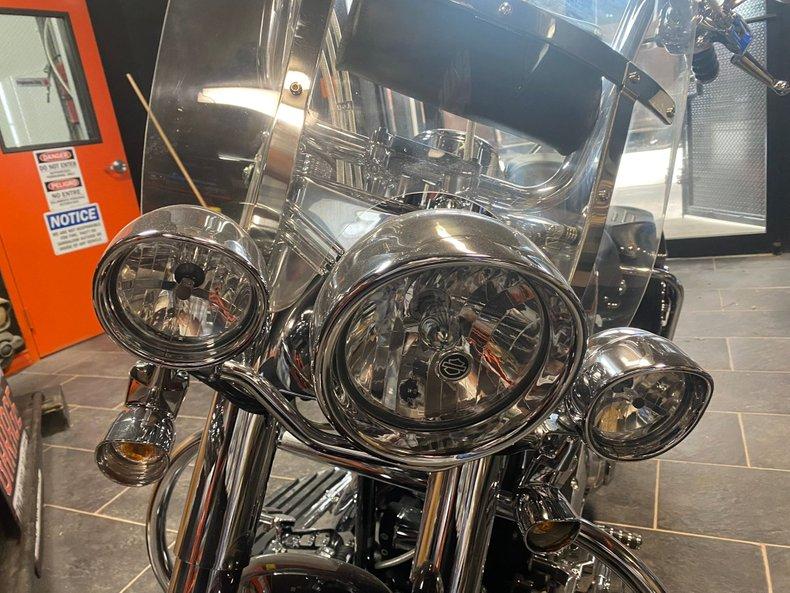 2006 Harley-Davidson FLSTCI Heritage Softtail Motorcycle