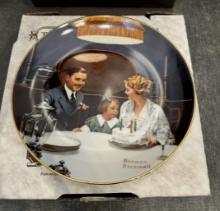 COLLECTIBLE CERAMIC PLATE - NORMAN ROCKWELL PAINT - IN ORIGINAL BOX WITH PAPERS