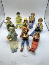 Little people figurine set