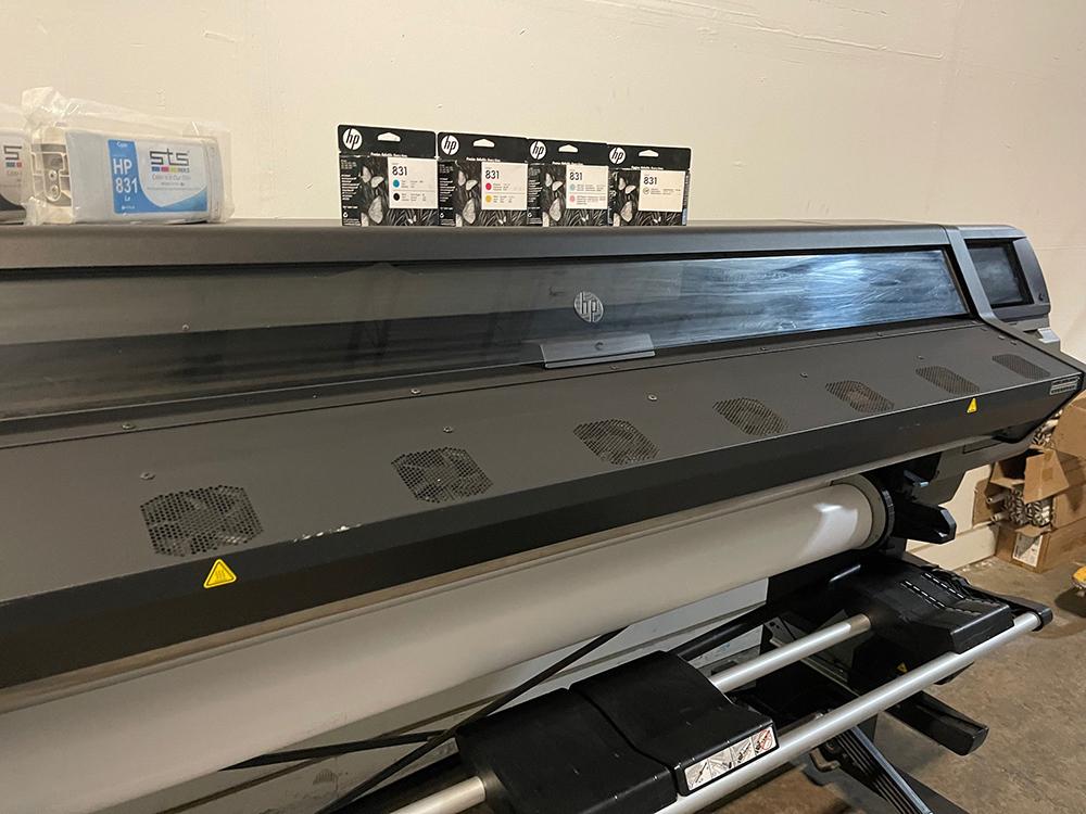 HP Latex 360 - Has new set of ink, full new set of printhead - in (Dallas, TX)