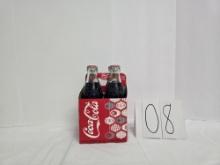 4 Pack Coca-cola Unopened Holiday 2008 Glass Bottles In 1900 Style Bottles With Cardboard Carrier