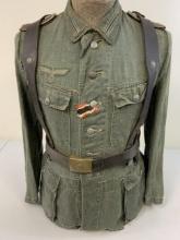 WWII GERMAN ARMY ENLISTED SUMMER LIGHT WEIGHT REED GREEN UNIFORM TUNIC WITH BELT AND Y STRAPS