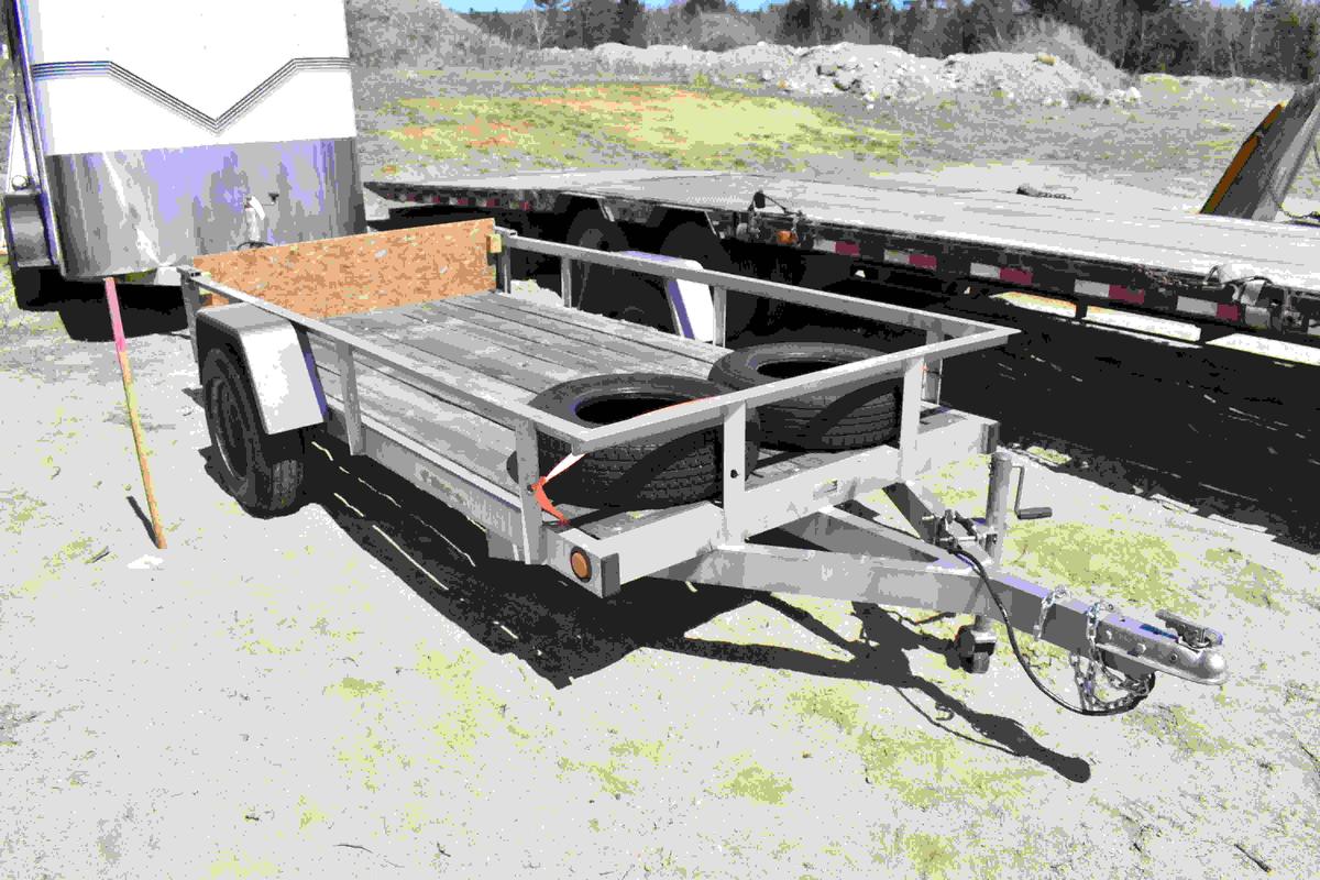 5 foot by 10 foot aluminum landscape trailer
