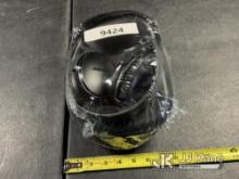 2 PAIRS OF BOSE HEADPHONES NOTE: This unit is being sold AS IS/WHERE IS via Timed Auction and is loc