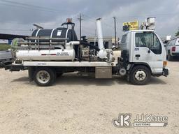 (San Antonio, TX) 2004 Isuzu NQR Spray Truck Runs, Moves & Operates