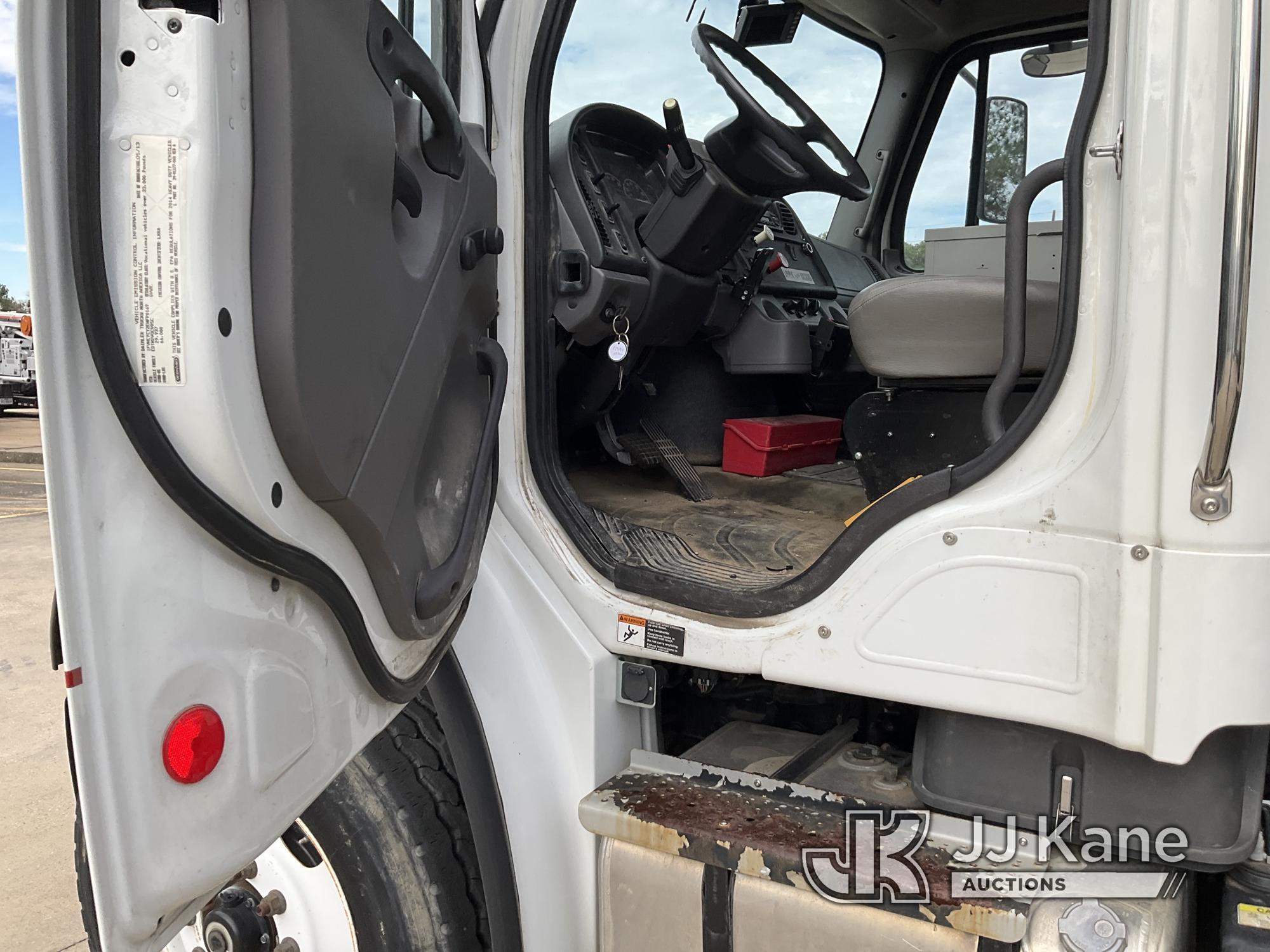 (Houston, TX) PM 65SP, Knuckleboom Crane mounted behind cab on 2014 Freightliner M2 106 Flatbed/Util
