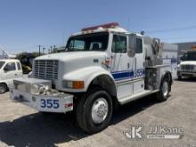 1998 International 4800 4X4 Pumper/Fire Truck Runs & Moves